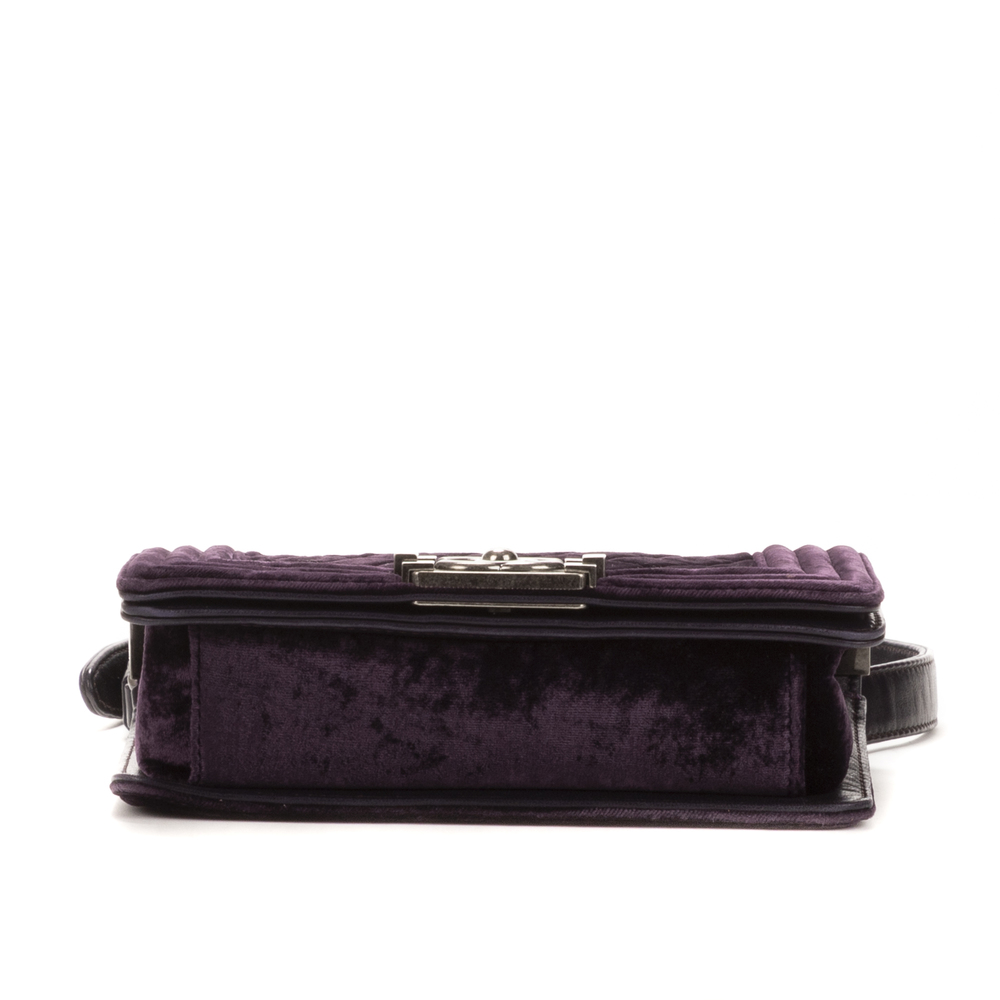 Chanel Small Boy Small - Picture 6 of 9